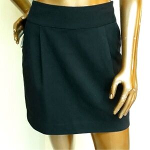 Vintage Y2K Old Navy Tapered Pintucked Business Mini Skirt with Pockets! Size